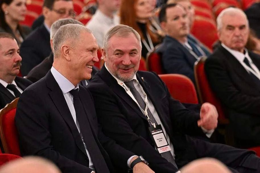 Владимир Сальдо: Поздравляю сенатора Константина Владимировича Басюка с днём рождения!