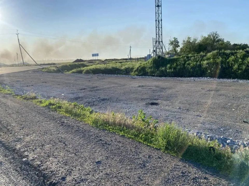 Водитель "Камаза" погиб при подрыве на мине ВСУ на трассе "Новороссия", сообщил губернатор Херсонской области Владимир Сальдо
