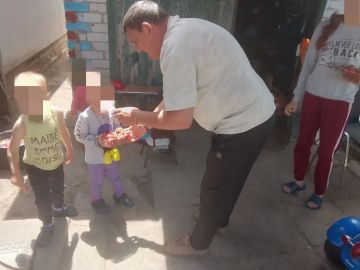 Владимир Оганесов: В Новой Каховке прошла первая акция «Клубничный день»!