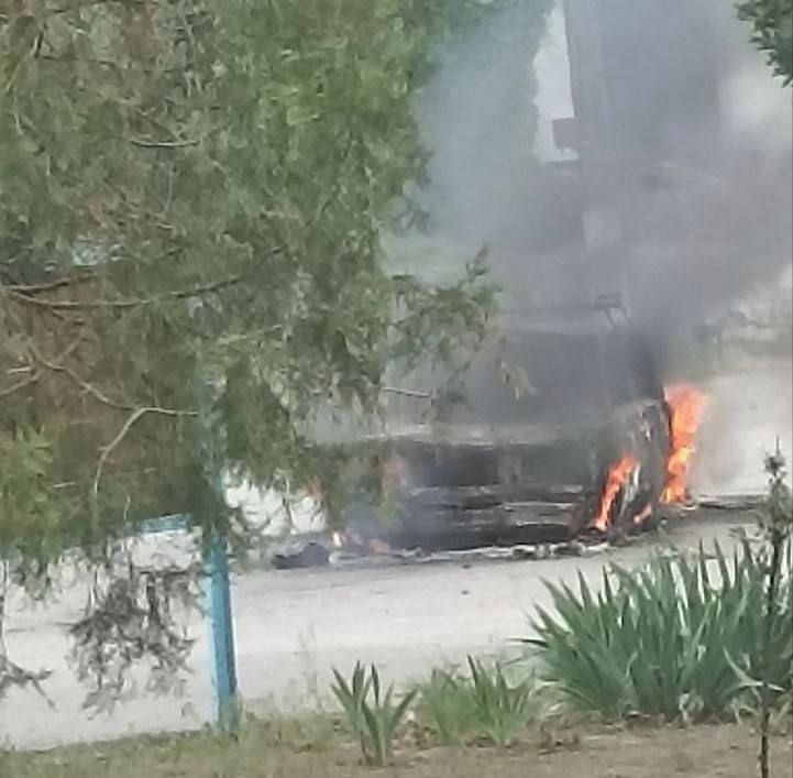 Дрон боевиков ВСУ атаковал гражданский автомобиль в Любимовке Каховского округа