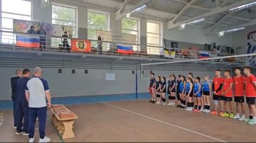 В Скадовском спортцентре «Джарылгач» прошел яркий выпускной