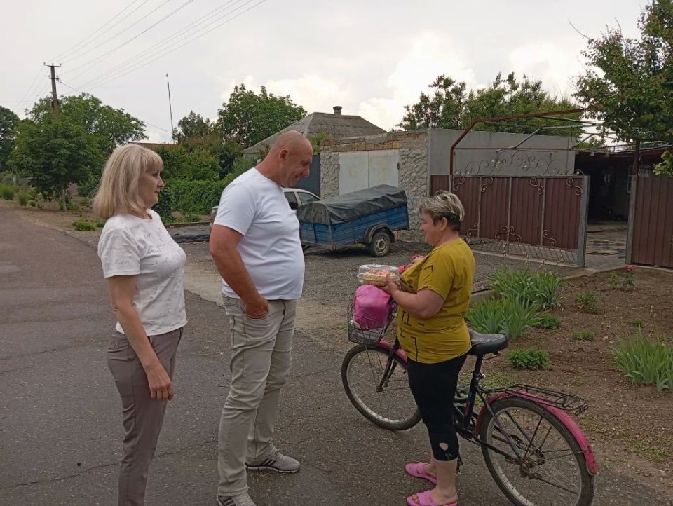 В Рыково поздравили социальных работников