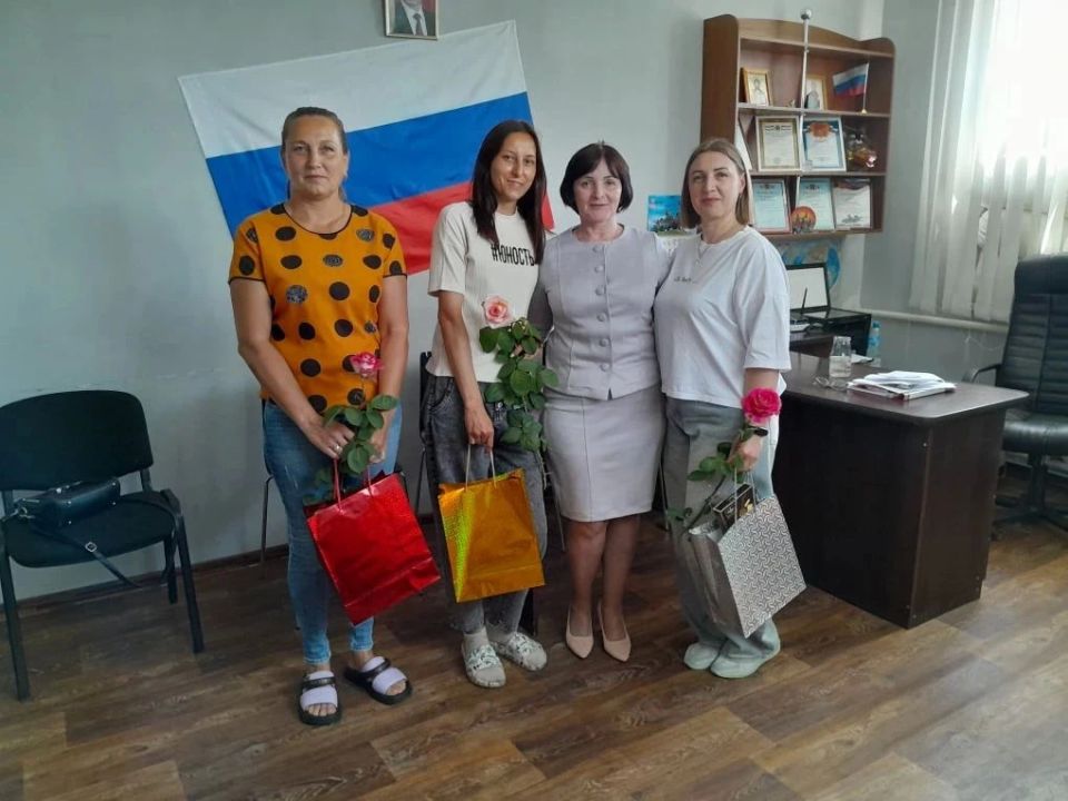 В Васильевке поздравили соцработников с их профессиональным праздником