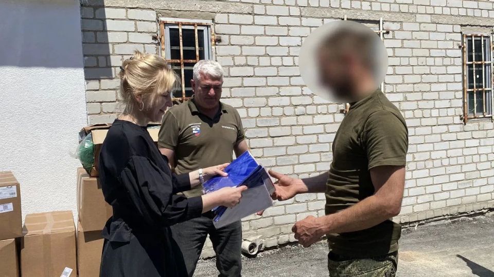 Владимир Сальдо: «Единая Россия» передала помощь военнослужащим, учреждениям культуры и детям Скадовского округа
