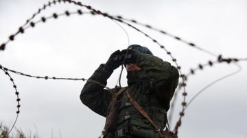 Движение из Геническа на Арабатскую стрелку открыли в реверсивном режиме
