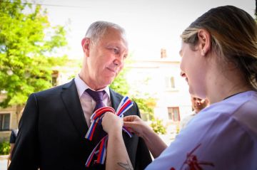 Сегодня отмечает День рождения Губернатор Херсонской области Владимир Васильевич Сальдо!