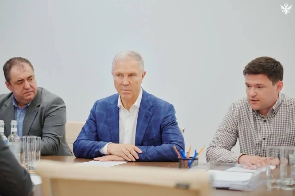 Губернатор Херсонской области провёл рабочую встречу с главой Росмолодёжи Григорием Гуровым