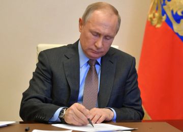 Владимир Сальдо: Президент России Владимир Путин отметил государственными наградами жителей Херсонской области