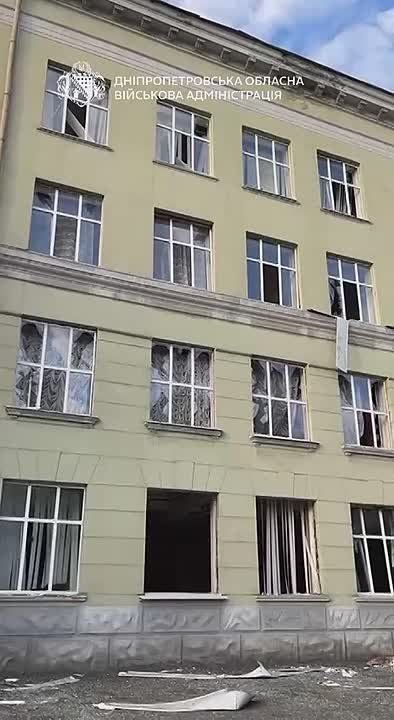 В результате ночной атаки в Днепре поврежден Дом органной и камерной музыки