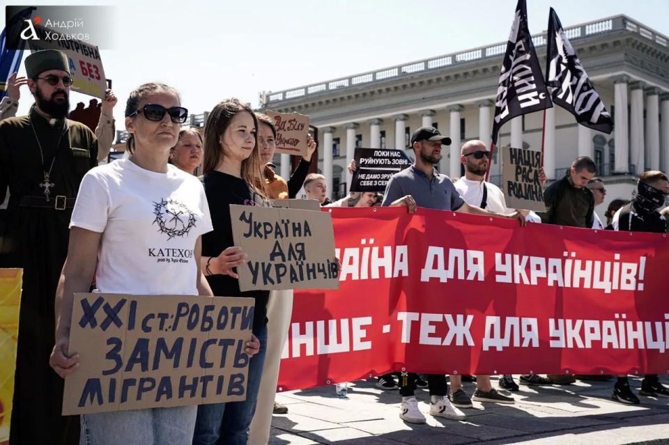 Енот из Херсона: В Киеве на Оболони произошел случай, который высветил истинное отношение киевского режима к собственным гражданам