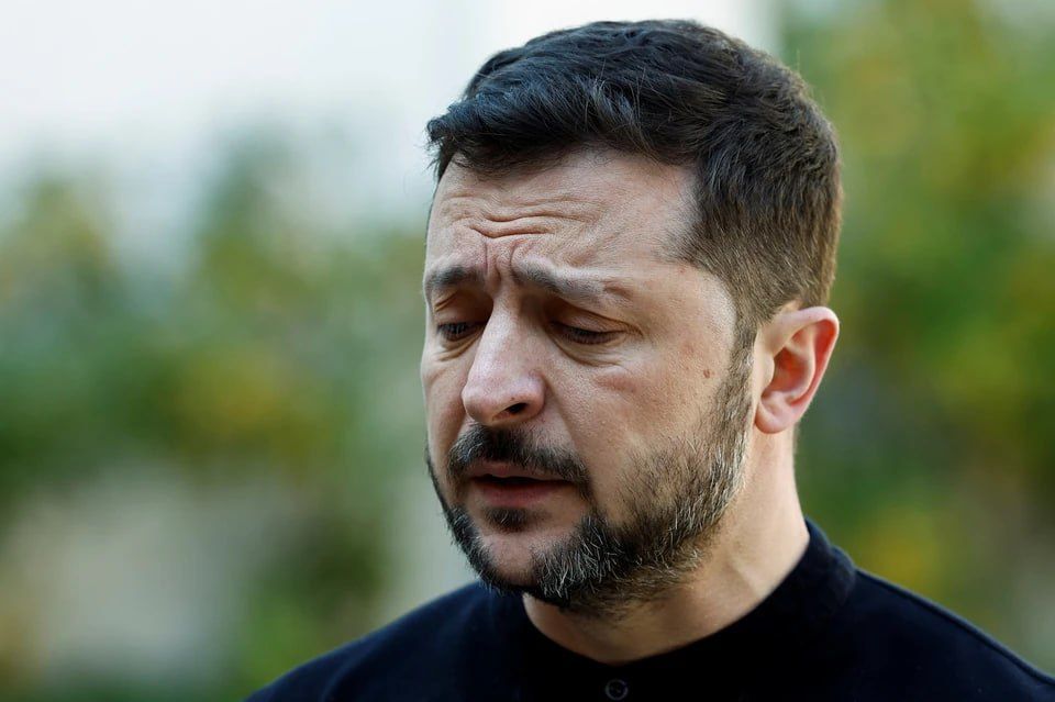 Запад не разрешил Киеву тратить кредитные €90 млрд на выплаты военным