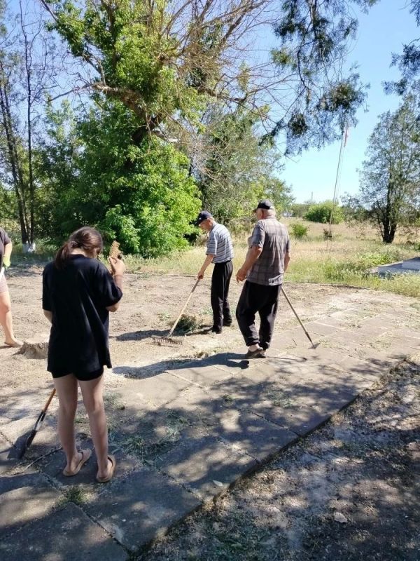 Горностаевский муниципальный округ: приводим в порядок мемориалы ко Дню памяти и скорби