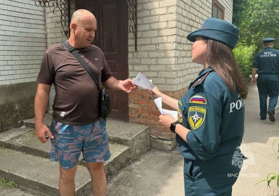 МЧС России проводит рейды по контролю за соблюдением мер пожарной безопасности