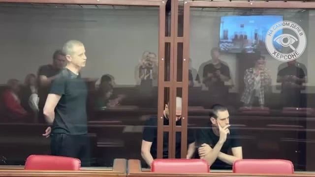 Сальдо отказался взыскивать моральный вред с покушавшихся на него