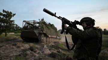 Мощные взрывы прогремели в Славянске. Новости СВО