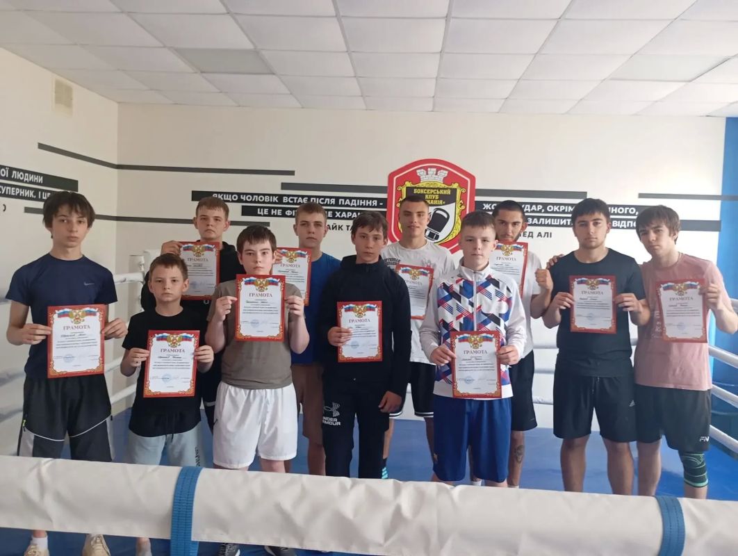 «Парный удар» в Аскании-Нова: 11 боксёров, посвящение ветеранам и боевой настрой