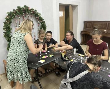 Ко Дню сюрпризов в Тавричанском сельском Доме культуры прошел творческий мастер-класс