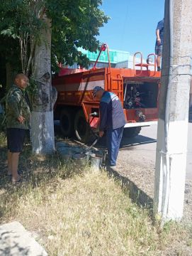 В поселке городского типа Новотроицкое активно продолжаются работы по благоустройству, направленные на улучшение качества жизни его жителей