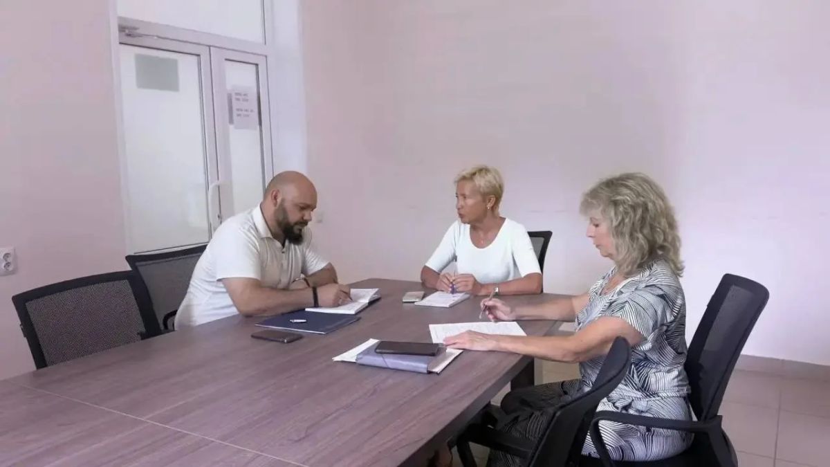 В Херсонской области прорабатывают варианты подвоза пациентов, нуждающихся в гемодиализе, в Геническую ЦРБ