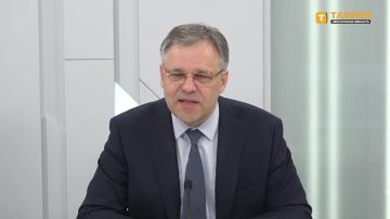 Киевский режим считает мирных жителей и гражданский транспорт допустимыми целями, заявил Родион Мирошник