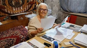 ЭКСКЛЮЗИВ Народный фронт передал бойцам на передовой стихи 81-летней жительницы Херсонской области