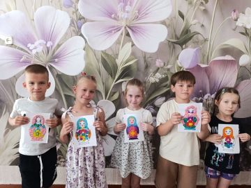 «Матрёшка — душа России»: путешествие в мир традиций в Нижнесерогозском детском саду №1!