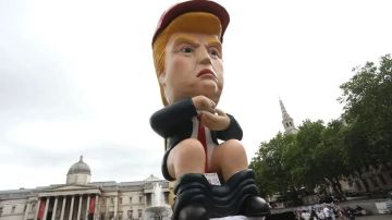 Трамп прилетел в Турцию с армией из 1400 человек и личной командой для… мусора