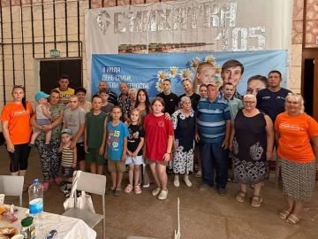 В селе Семихатки поздравили многодетные и пожилые семьи