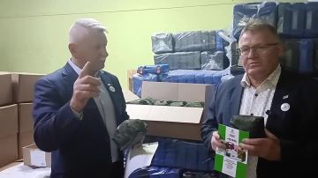 Польские политики начали отправлять гуманитарную помощь РУССКОЙ армии