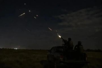 Владимир Сальдо: Этой ночью ПВО и мобильные огневые группы сбили 11 вражеских БПЛА в небе над Херсонской областью