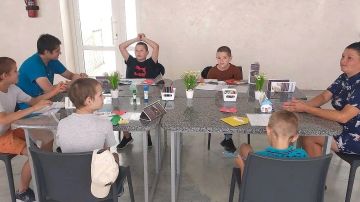 Право на детство: в Голой Пристани стартовал правовой урок для юных граждан