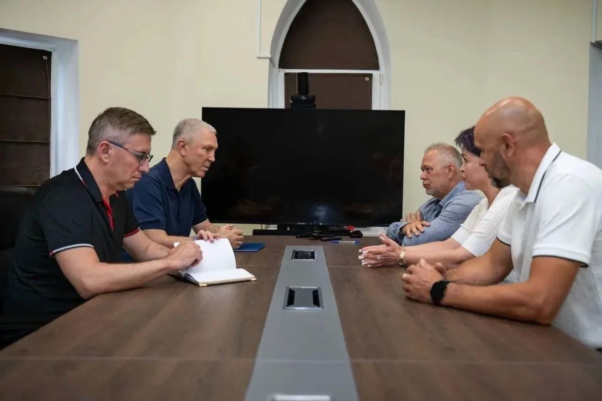 В Геническе планируют обновить главную набережную и городской пляж к ноябрю 2026 года, сообщил Владимир Сальдо