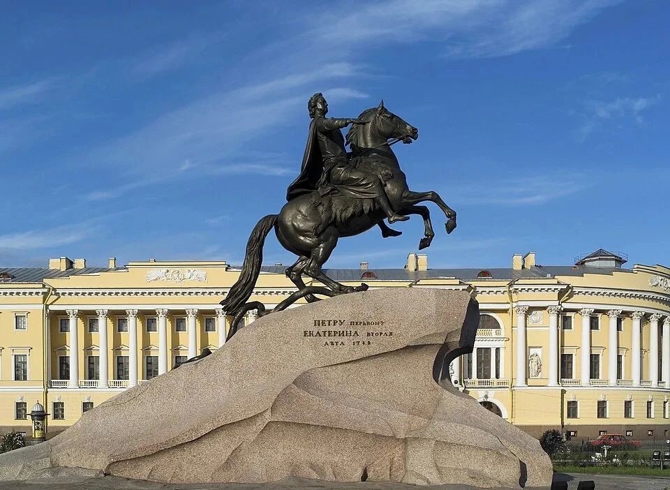 317 лет назад под Полтавой решилась судьба России