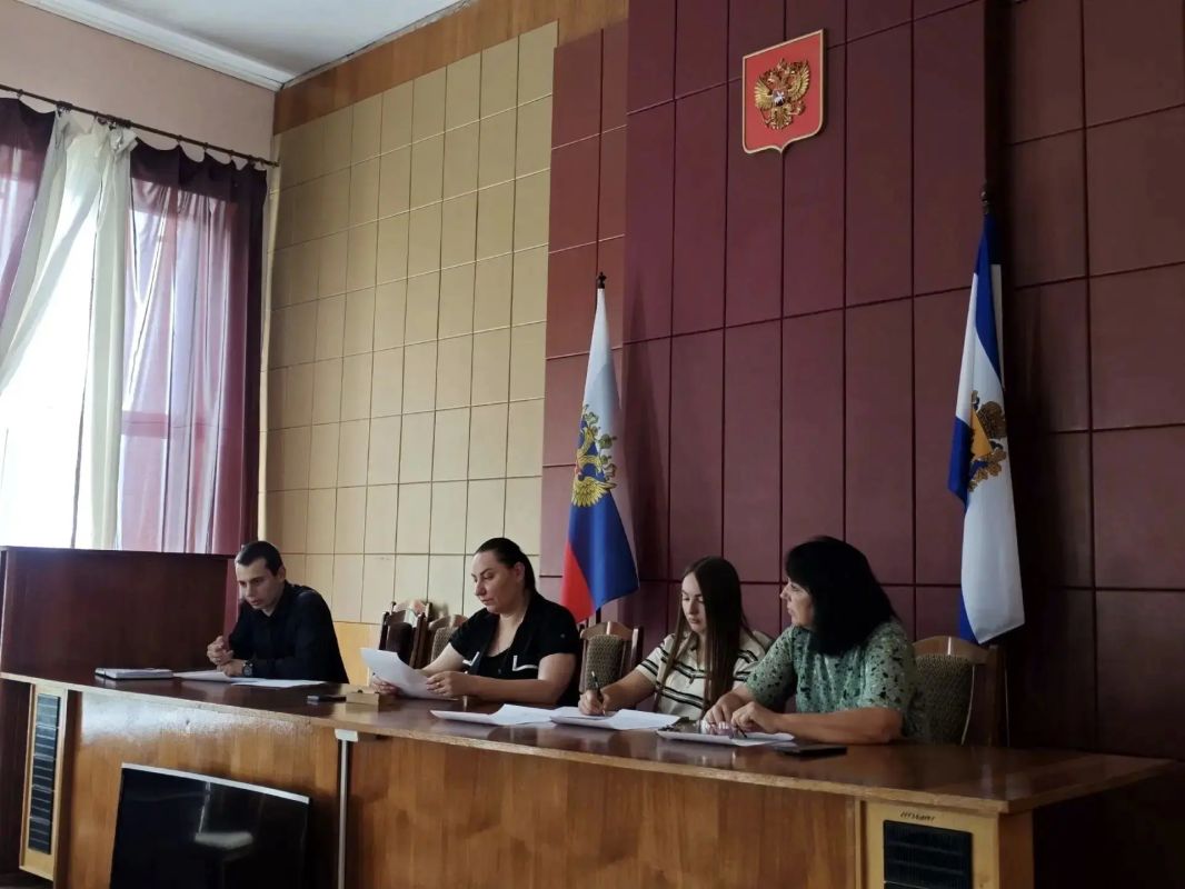 В Новотроицком муниципальном округе состоялось заседание комиссии по противодействию экстремизму и терроризму