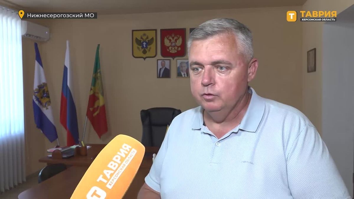 Зданию больше 200 лет. Последние полвека здесь работал Дом культуры без отопления и даже без элементарных удобств