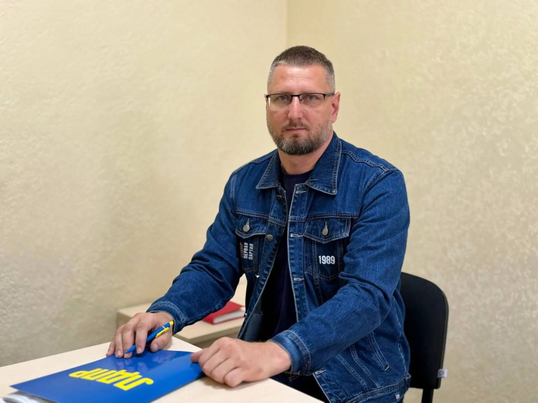 Первый кандидат от ЛДПР подал документы в Избирком Херсонской области на участие в выборах депутатов Государственной Думы