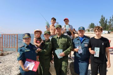 Профилактическое мероприятие "Вместе за безопасное детство" состоялось на городском пляже Геническа