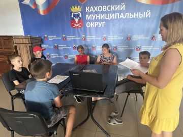 В Тавричанском сельском Доме культуры прошло лекционное мероприятие для детей, посвященное Дню воинской славы России — Дню победы над шведами в Полтавском сражении