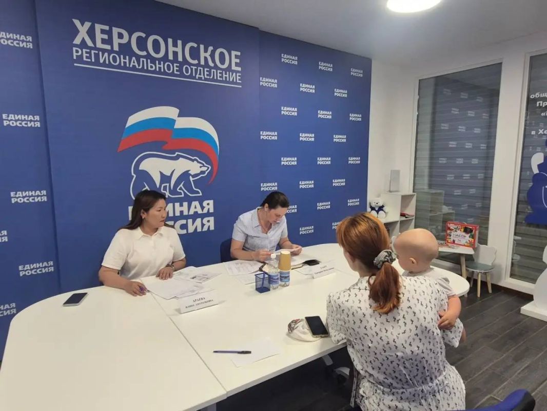 С какими вопросами жители обращались в общественную приёмную «Единой России»