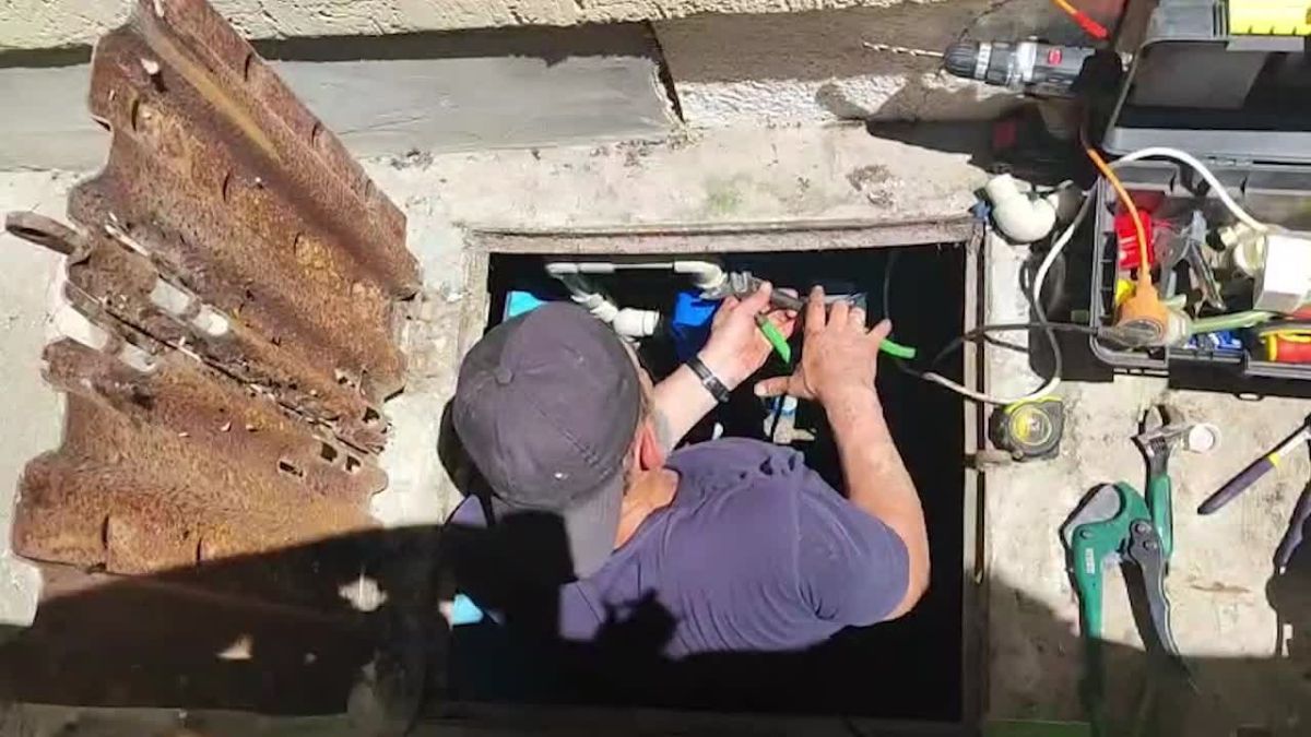Аварийная бригада из Кабардино-Балкарии восстановила водоснабжение в административном здании Скадовска