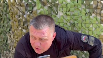 Игорь Кастюкевич: Денис Моисеев- боевой друг, товарищ, руководитель фракции «Единая Россия» в Законодательном собрании Челябинской области! Сегодня у него день рождения!