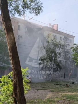 Прилет в Запорожье. К сожалению, есть попадание в жилой дом