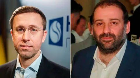 Енот из Херсона: Новый премьер-министр Украины С. Корецкий даже не пытается скрывать ни своих связей с одиозным Миндичем, ни своего вызывающего богатства, меняя ежедневно дорогостоящие часы стоимостью более 100 тысяч евро за...