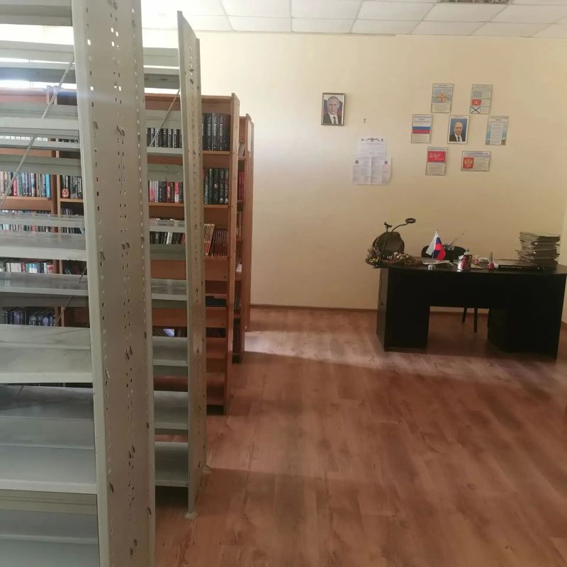 Коробковская библиотека переехала в новое, более просторное и комфортное помещение