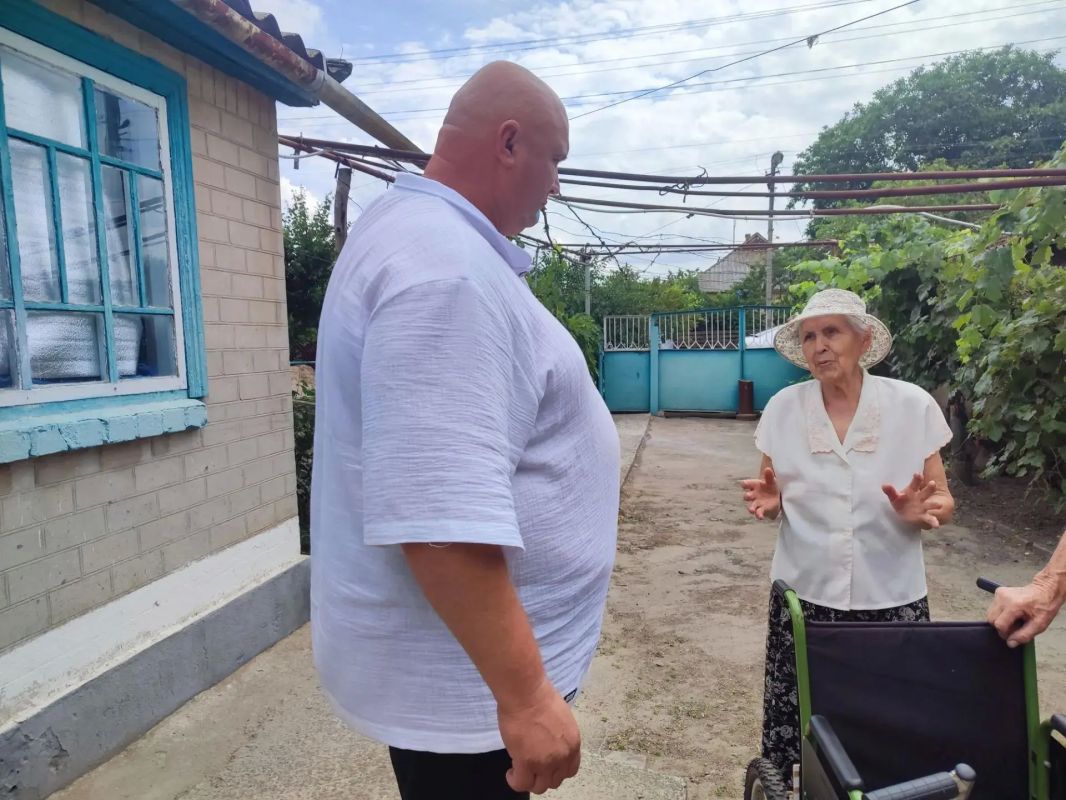 Инвалидная коляска для семьи из села Владимировка Скадовского округа