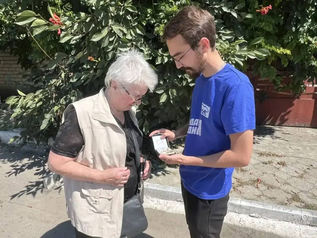 Снова слышать тех, кто рядом: 89-летняя Раиса Михайловна получила слуховой аппарат
