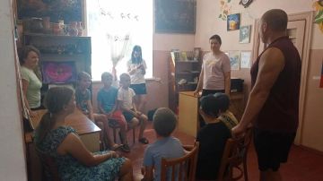 Александр Дудка: В Ульяновской сельской библиотеке прошёл литературный калейдоскоп по творчеству Владимира Маяковского