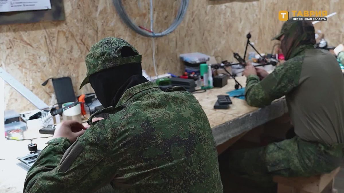 На полигонах 58-й общевойсковой армии группировки войск "Днепр" ежемесячно более 100 военнослужащих проходят подготовку по специальности оператора FPV-дрона