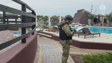 Кадры последствий удара ВСУ по туристическим базам в Запорожской области