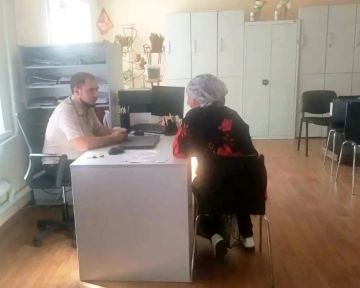 Начальник Красноперекопского и Дмитровского территориальных отделов Виктор Новак провел личный прием граждан